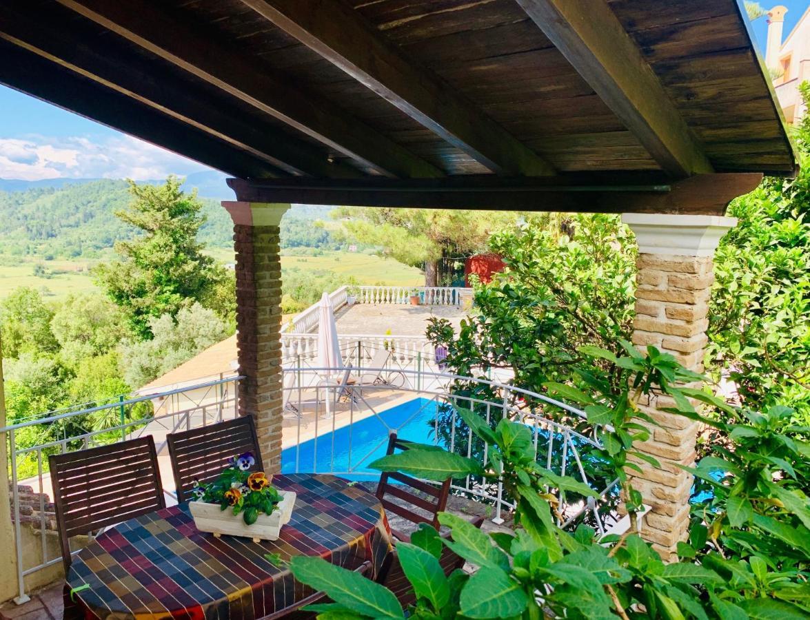Ermones Diamond Vakantiehuis Vátos